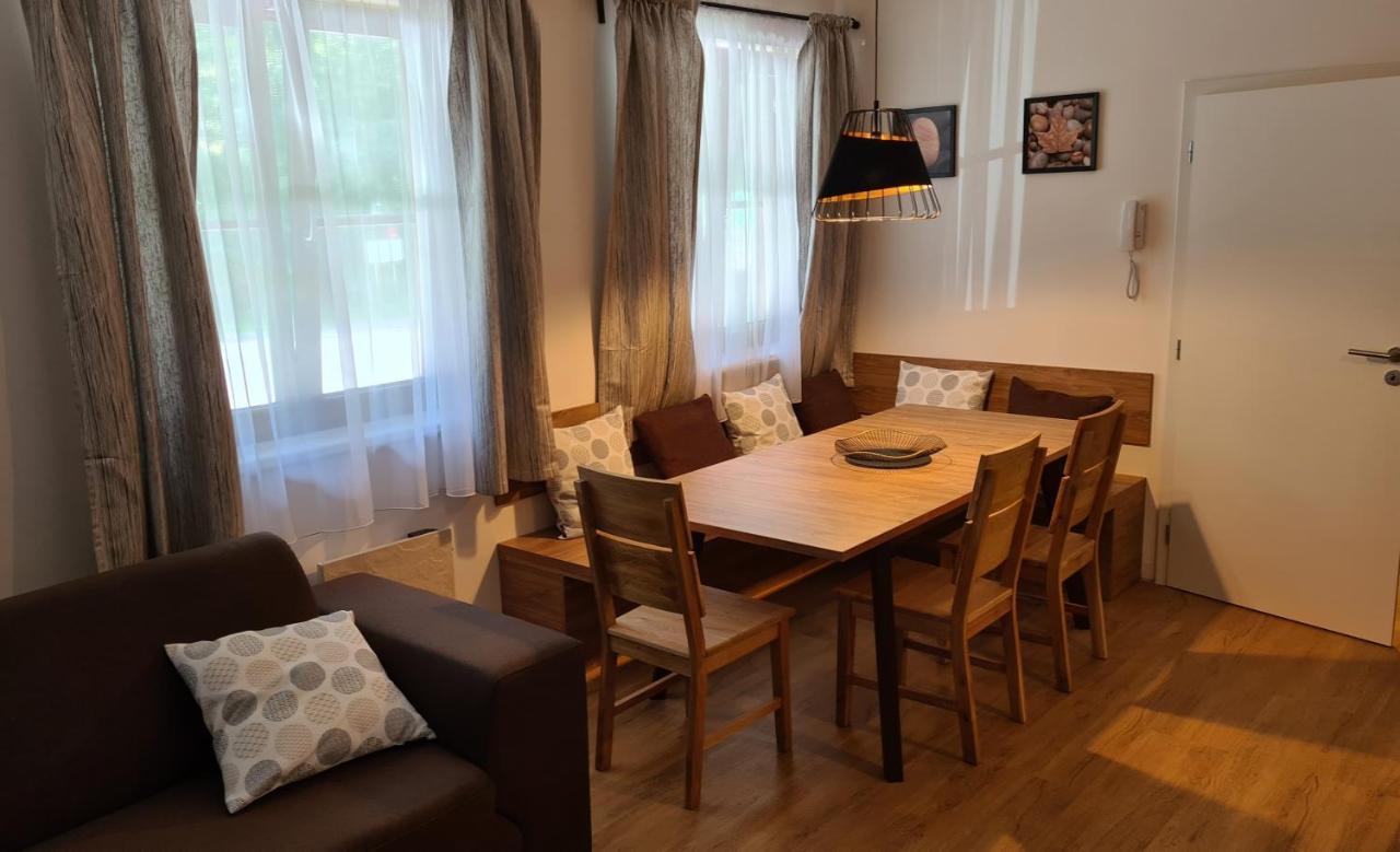 Apartmany Neta Velke Karlovice, Polansky Dvur Bagian luar foto