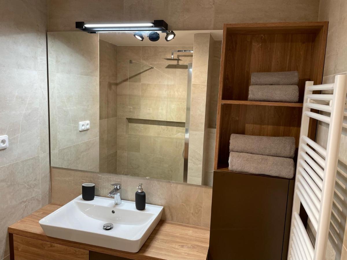Apartmany Neta Velke Karlovice, Polansky Dvur Bagian luar foto